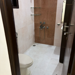 Bathroom in 3.5 BHK Apartment at Mansrovar Apartment, Sector 52 – for Sale