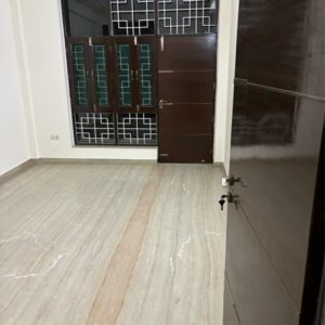 Balcony in 3.5 BHK Apartment at Mansrovar Apartment, Sector 52 – for Sale