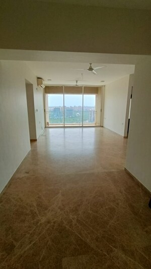 3 BHK Apartment For Rent in Runwal Elegante, Andheri West