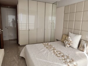 Bathroom in 3 BHK Apartment at Oberoi Springs, Andheri West – for Rent