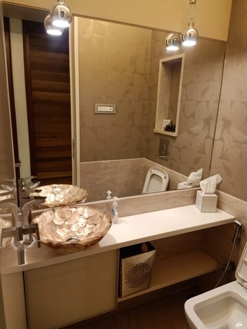 Bathroom in 3 BHK Apartment at Oberoi Springs, Andheri West – for Rent