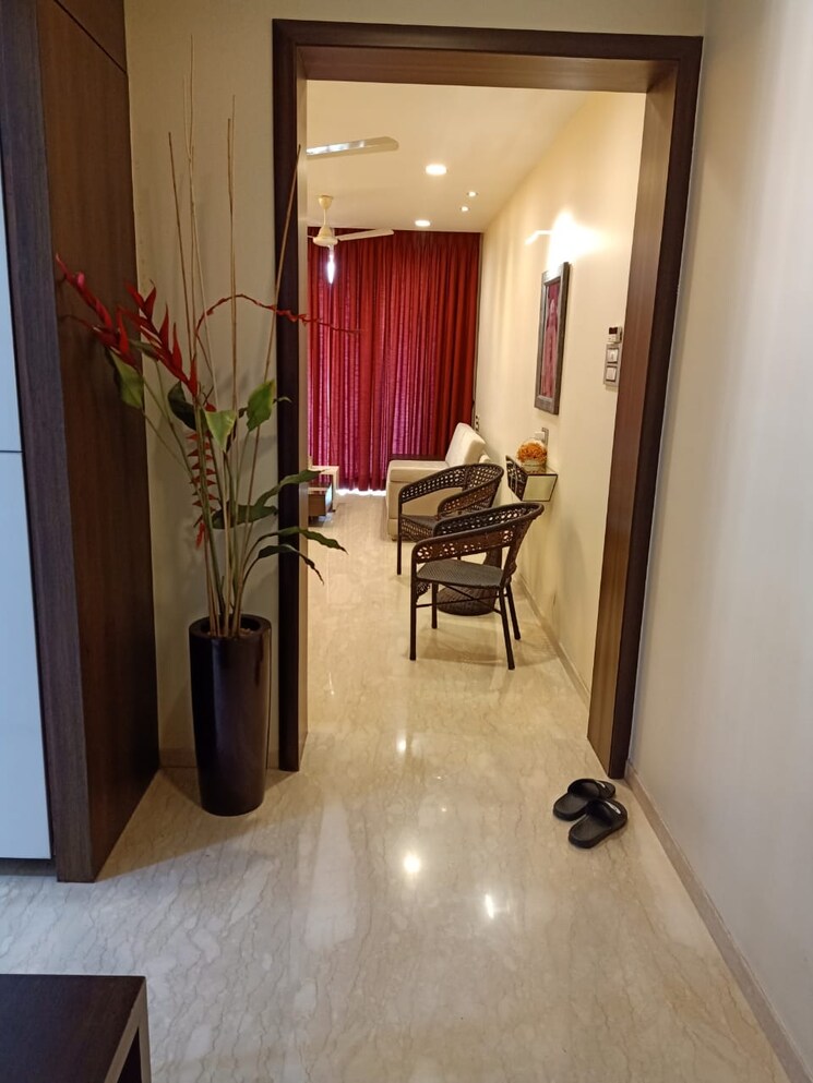 Living Room, oberoi-springs 3 Bedroom 1200 Sq.Ft. Apartment In Andheri West Mumbai 9287390