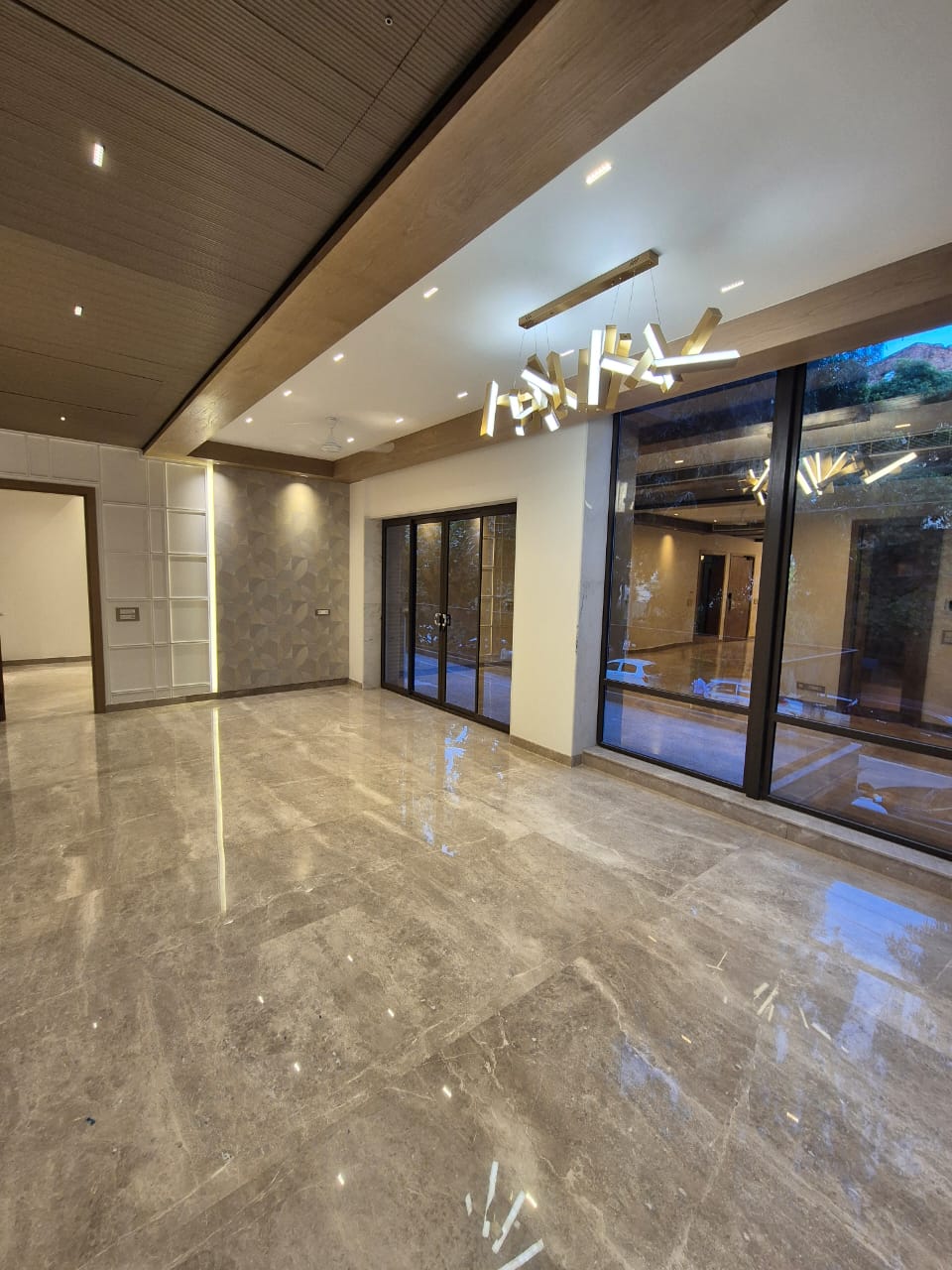 4 BHK + Extra Room Builder Floor For Sale in Vasant Vihar