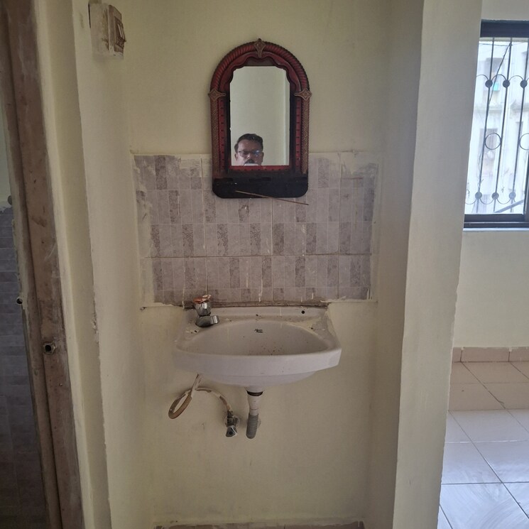 Bathroom, dattatray-complex 1.5 Bedroom 750 Sq.Ft. Apartment In Nerul Navi Mumbai 9287411