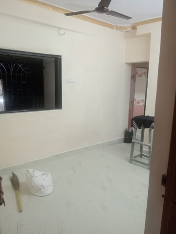 Room in 1 BHK Apartment at Niwara Residency, Seawoods – for Rent