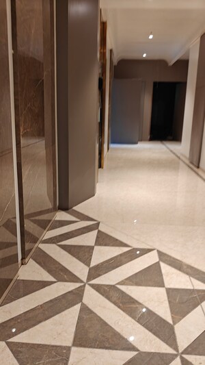 2 BHK Apartment For Sale in Elite The Crown, Tilak Nagar