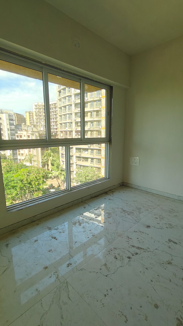 Balcony, elite-the-crown 3 Bedroom 925 Sq.Ft. Apartment In Tilak Nagar Mumbai 9287429