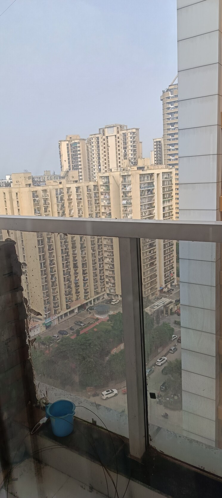 Exterior View, spectrum-metro Commercial Office Space 350 Sq.Ft. In Sector 75 Noida 9287451