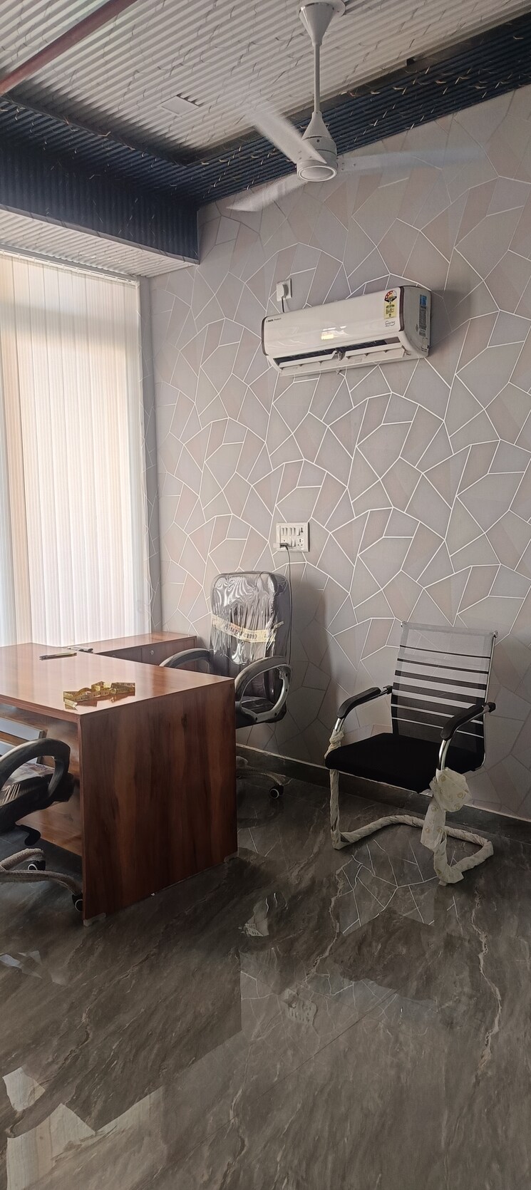 Floor Plan, spectrum-metro Commercial Office Space 350 Sq.Ft. In Sector 75 Noida 9287451