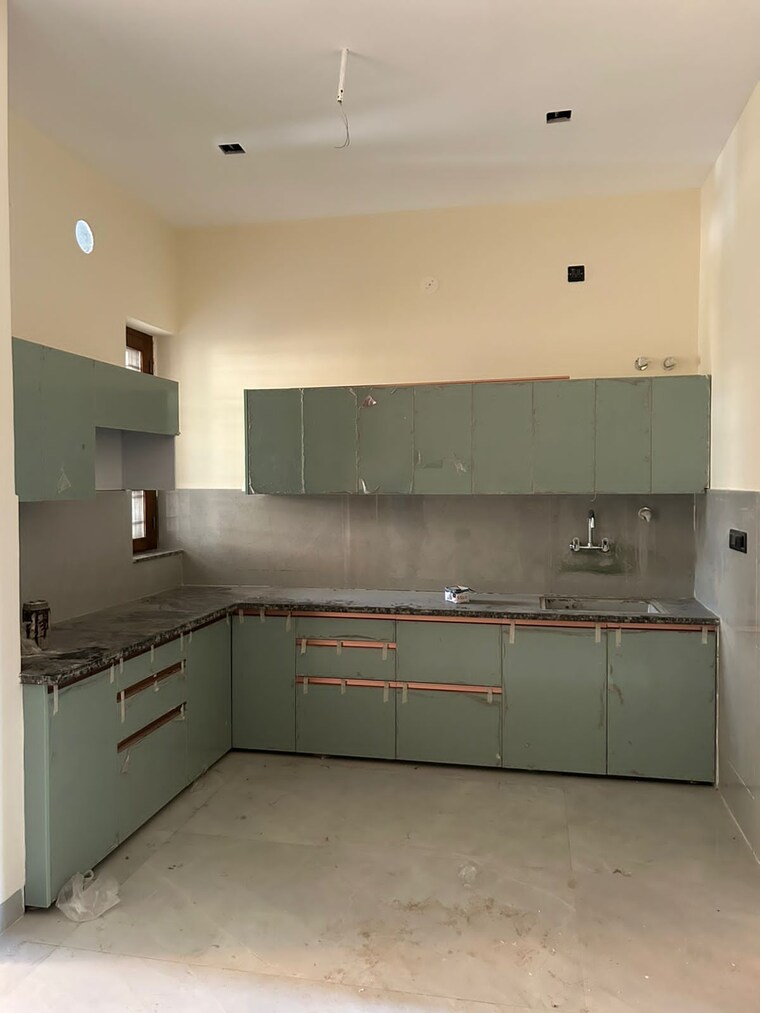 Kitchen, sahastradhara road 3 Bedroom 118 Sq.Yd. Independent House In Sahastradhara Road Dehradun 9287463
