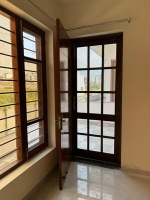 Room in 3 BHK Independent House at Sahastradhara Road – for Sale