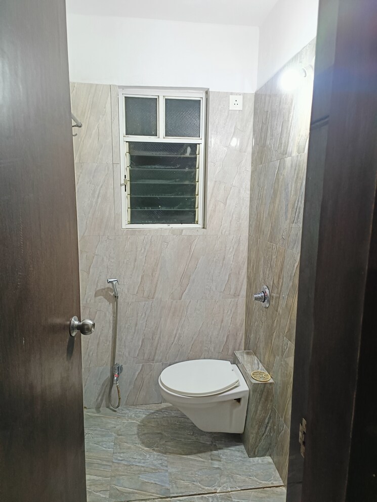 Bathroom, aksha-vrundavan 1 Bedroom 501 Sq.Ft. Apartment In Chikhali Pune 9287464