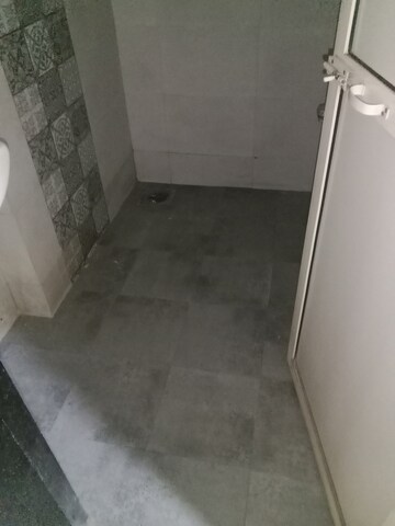 Bathroom in 1 BHK Apartment at KM Narmada Mohan, Naigaon East – for Rent