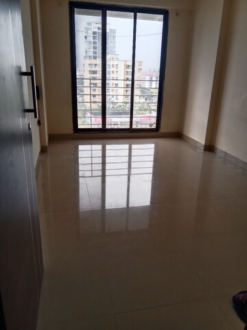 Bedroom in 1 BHK Apartment at KM Narmada Mohan, Naigaon East – for Rent