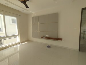 Room in 4 BHK Villa at My Home Ankura, Tellapur – for Sale