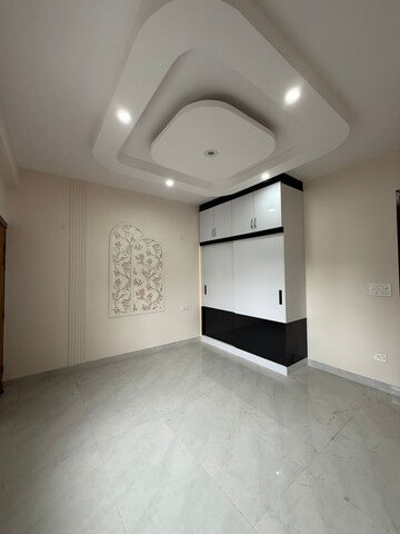 Room in 3 BHK Independent House at Sahastradhara Road – for Sale