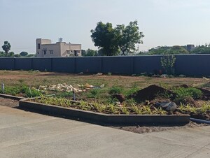  Plot For Sale in Elandapatti