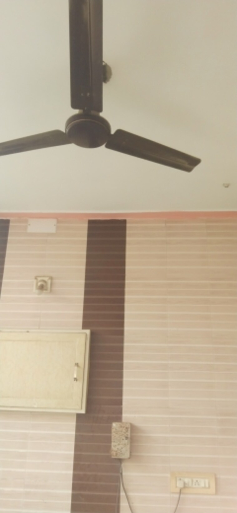 Room, chandkheda 1 RK 585 Sq.Ft. Builder Floor In Chandkheda Ahmedabad 9287508