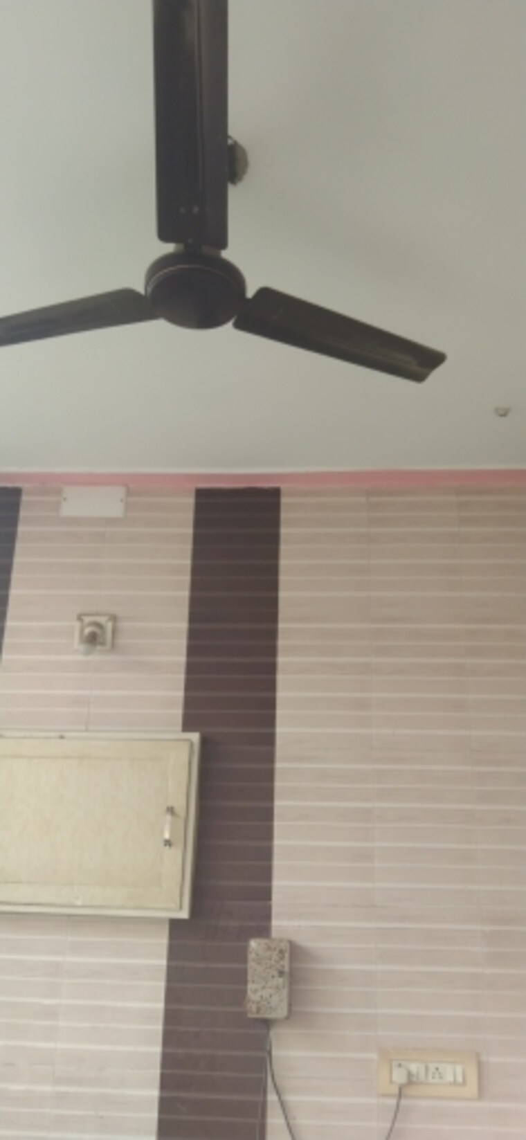 Room, chandkheda 1 RK 585 Sq.Ft. Builder Floor In Chandkheda Ahmedabad 9287508