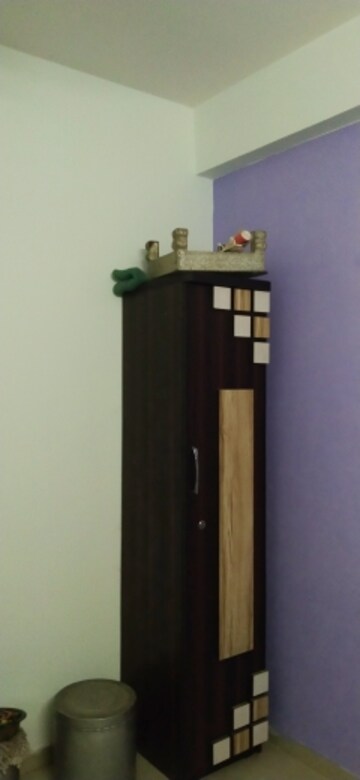 Room in 2 BHK Apartment at Chandkheda – for Sale