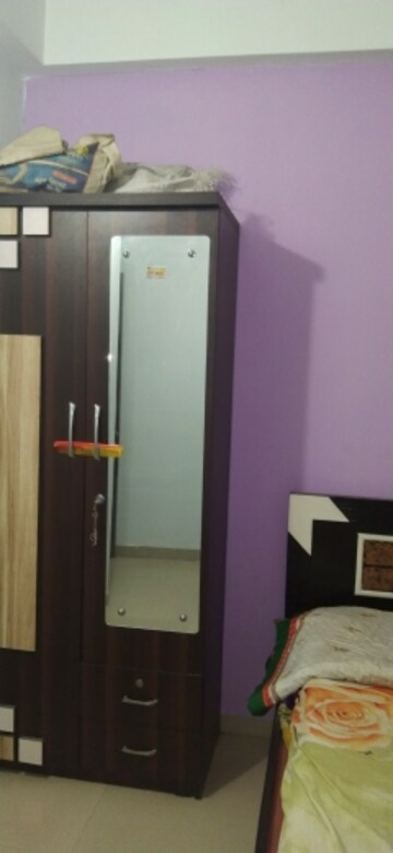 Room in 2 BHK Apartment at Chandkheda – for Sale