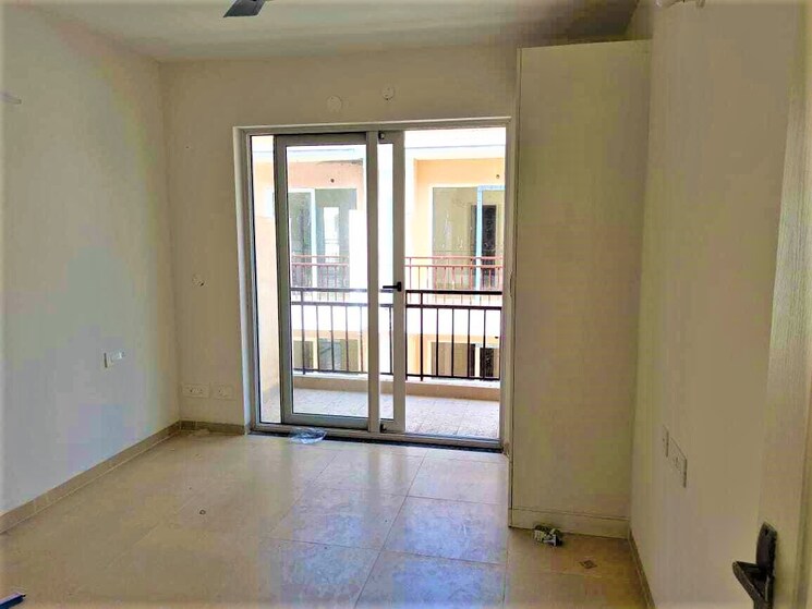 Room, sushma-valencia 3 Bedroom 2250 Sq.Ft. Apartment In International Airport Road Zirakpur 9287515