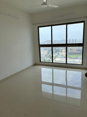 Master Bedroom in 3 BHK Apartment at Rajesh Raj Infinia, Malad West – for Rent