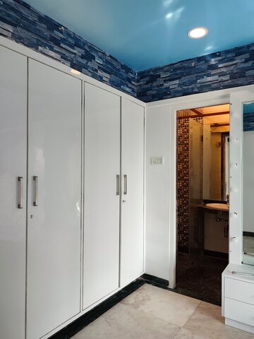 Building Lobby in 4 BHK Apartment at Duplex Heights, Andheri West – for Rent