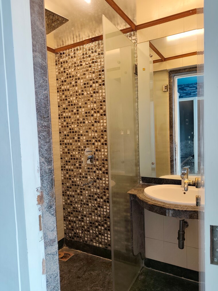 undefined, duplex-heights 4 Bedroom 2000 Sq.Ft. Apartment In Andheri West Mumbai 9287540