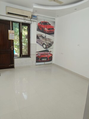 3 BHK Builder Floor For Rent in Uppal Southend, Sector 49