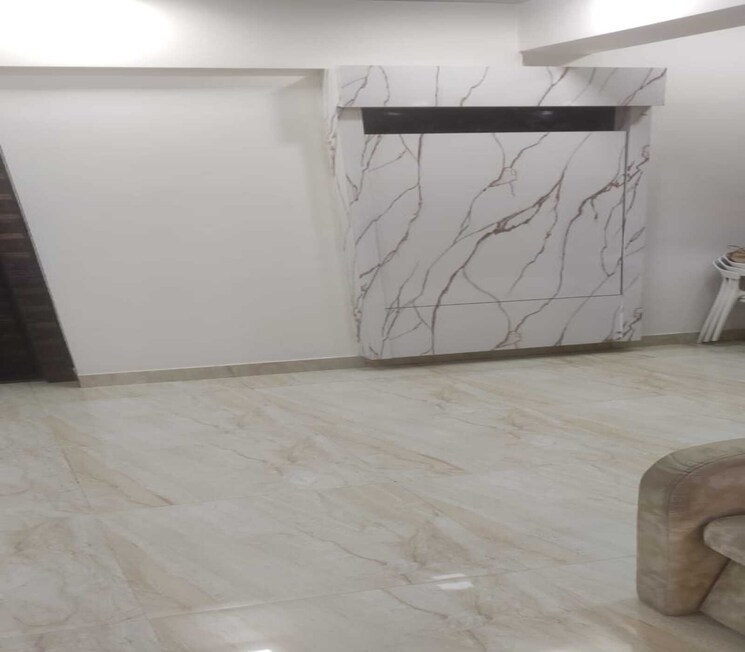 Room, dadar east 1 Bedroom 500 Sq.Ft. Apartment In Dadar East Mumbai 9287547