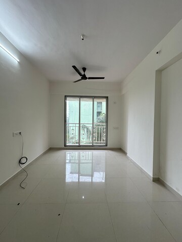 Building Lobby in 1 BHK Apartment at Geetai CHS Kalwa, Kalwa – for Sale