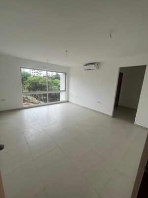 Room in 3.5 BHK Apartment at Marvel Bounty, Hadapsar – for Sale