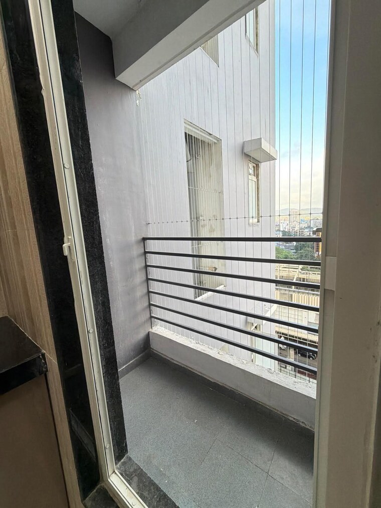 Balcony, sheth-zuri 2 Bedroom 800 Sq.Ft. Apartment In Laxmi Nagar Thane 9287571