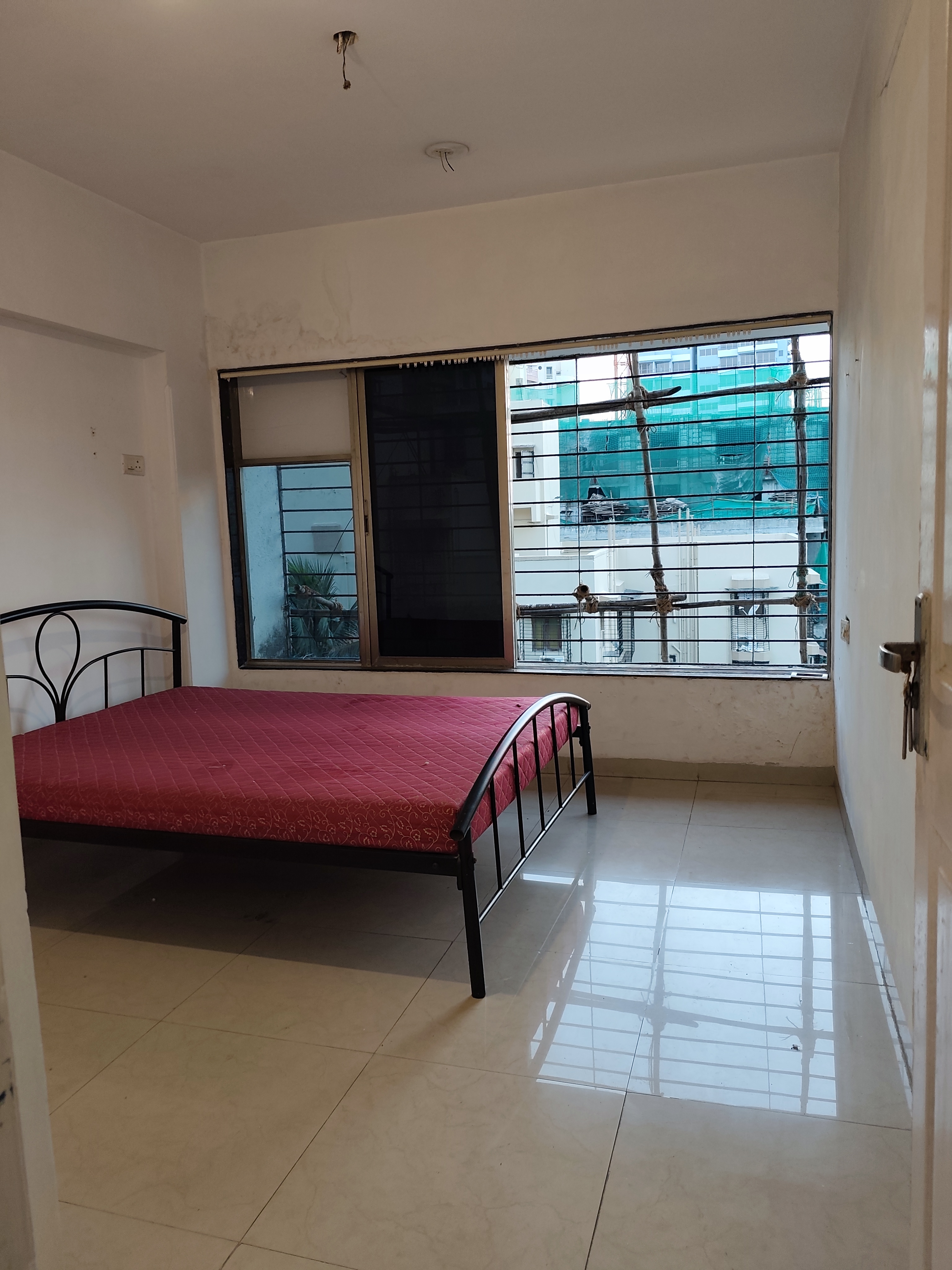 3 BHK Apartment For Rent in Poseidon Apartment