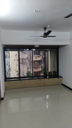 Room in 1 BHK Apartment at Gala One Panchpakhadi, Thane West – for Rent