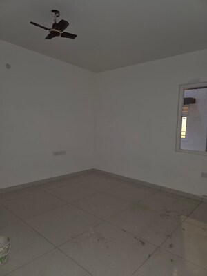 Room in 2.5 BHK Apartment at Aparna Sarovar Zicon, Nallagandla – for Sale