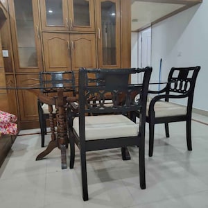 Gym in 1 BHK Builder Floor at Sector 9 – for Rent