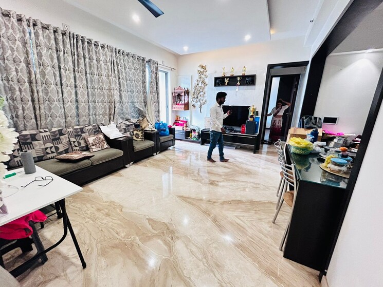  Parking, amanora-gateway-towers 2.5 Bedroom 1080 Sq.Ft. Apartment In Hadapsar Pune 9287646