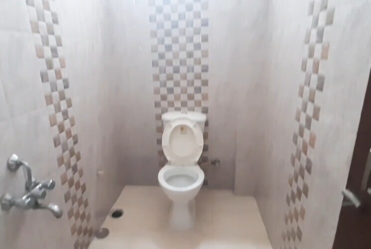 Bathroom, whitefield road 3 Bedroom 1200 Sq.Ft. Villa In Whitefield Road Bangalore 9287643