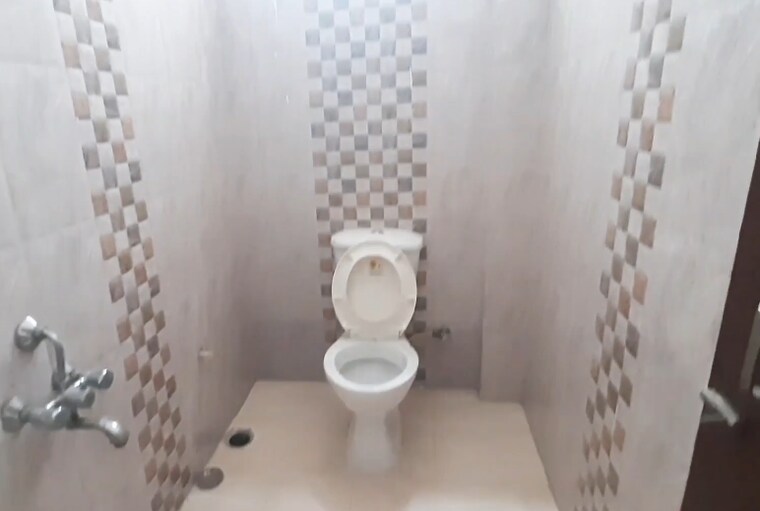 Bathroom, whitefield road 3 Bedroom 1200 Sq.Ft. Villa In Whitefield Road Bangalore 9287643