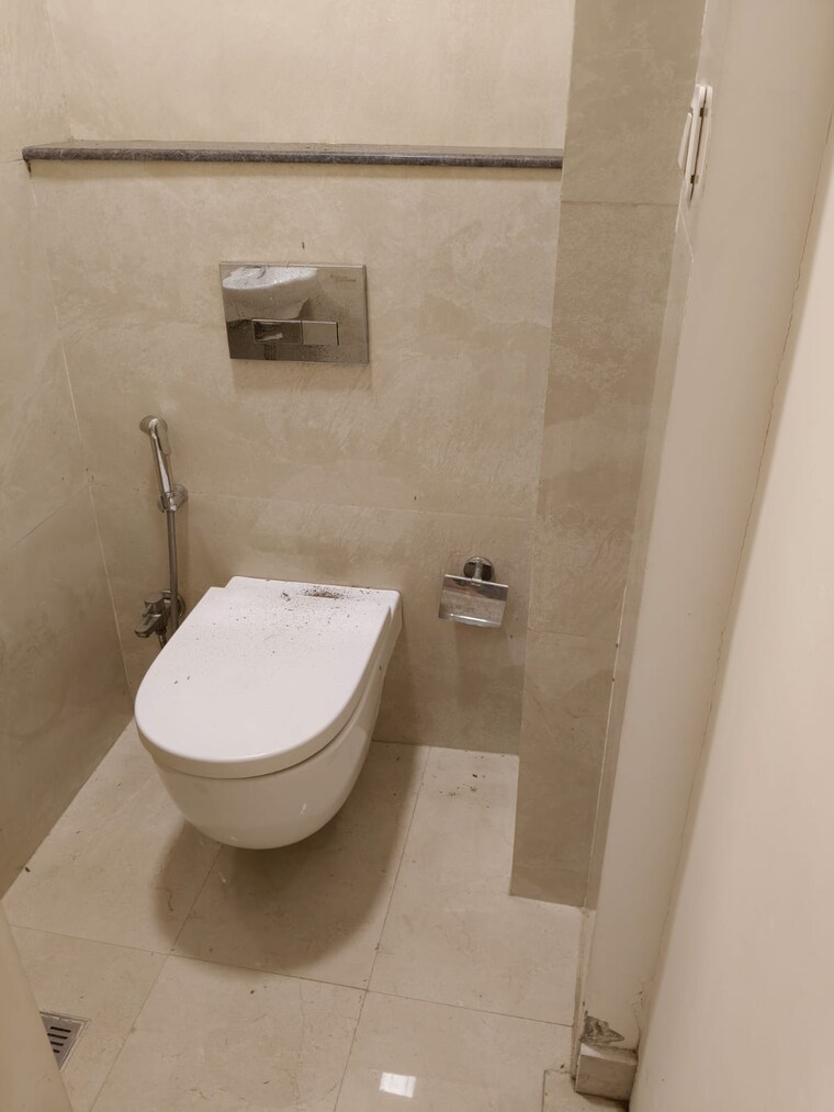 Bathroom, greater kailash ii 3 Bedroom 3600 Sq.Ft. Builder Floor In Greater Kailash ii Delhi 9287663