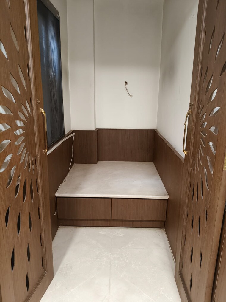 Kitchen, greater kailash ii 3 Bedroom 3600 Sq.Ft. Builder Floor In Greater Kailash ii Delhi 9287663