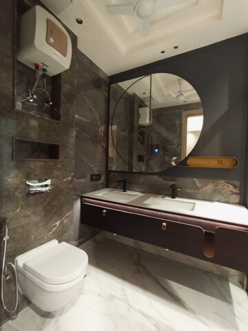 Attached Bathroom in 4 BHK Builder Floor at Greater Kailash ii – for Rent