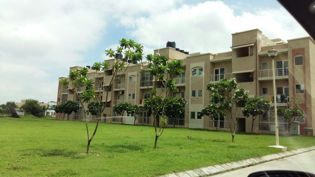 1 Rk+ Pooja Room Apartment For Sale in Chhatikara