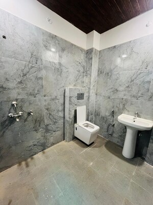 Bathroom in 3 BHK Villa at Gomti Nagar – for Sale