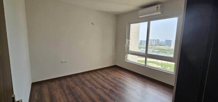 Room, hero-homes-gurgaon 3 Bedroom 1389 Sq.Ft. Apartment In Sector 104 Gurgaon 9287699