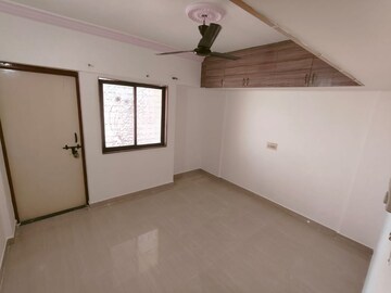 Room in 1 BHK Apartment at Siddhalakshmi Complex, Akurdi – for Sale
