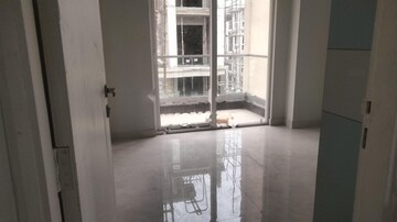 Room in 3 BHK Apartment at Ramprastha Primera, Sector 37d – for Rent