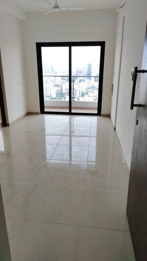 Room in 1 BHK Apartment at Vishal Leela Residency, Kharadi – for Rent